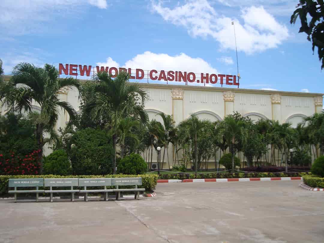 Tong quan ve New World Casino Hotel